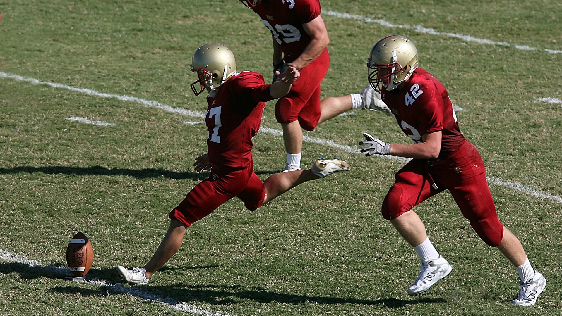 托尼一战封神！巴西桑巴风暴撕裂丹麦防线，平民英雄改写巨星剧本